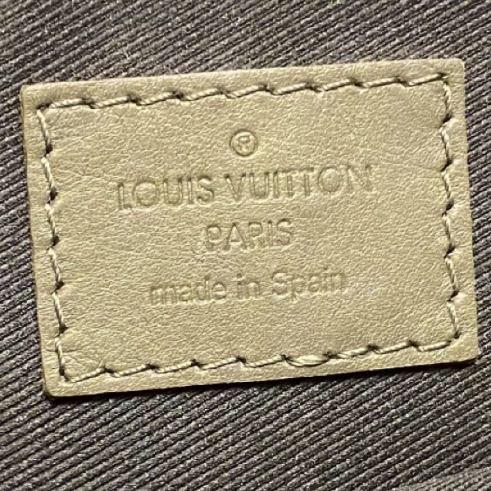 *FLASH SALE until 6/8/21*Louis Vuitton CA1189🦄 - Picture 16 of 16